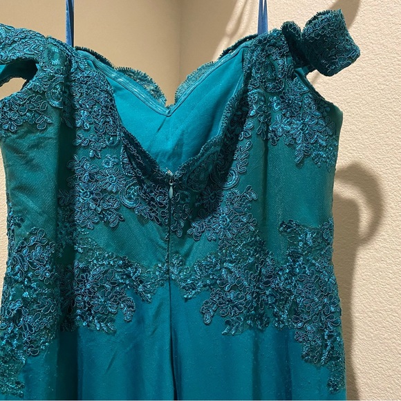 Formal gown/dress - Picture 5 of 5